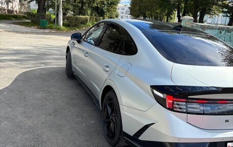 Hyundai Sonata VIII, 2024 год, 3 990 000 рублей, 5 фотография