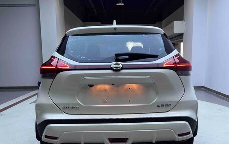 Nissan Kicks I, 2021 год, 1 892 000 рублей, 6 фотография