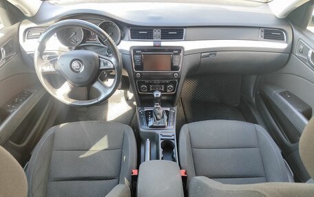 Skoda Superb III рестайлинг, 2013 год, 1 069 000 рублей, 10 фотография