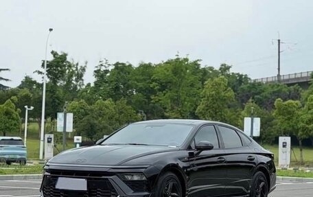 Hyundai Sonata VIII, 2023 год, 2 300 000 рублей, 1 фотография
