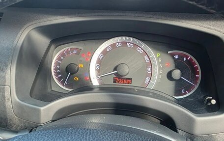 Toyota ISis I, 2012 год, 950 000 рублей, 9 фотография