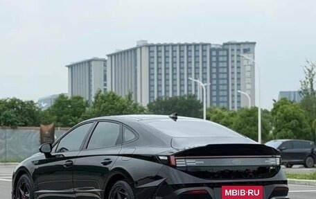 Hyundai Sonata VIII, 2023 год, 2 300 000 рублей, 5 фотография