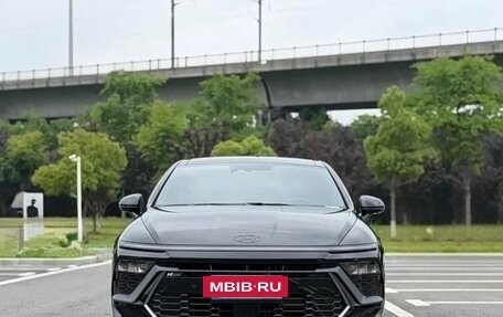 Hyundai Sonata VIII, 2023 год, 2 300 000 рублей, 3 фотография