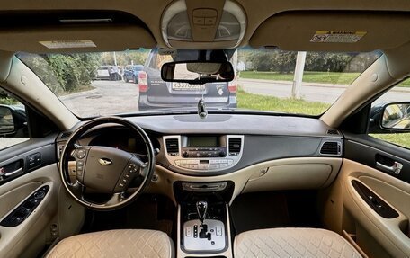 Hyundai Genesis I рестайлинг, 2008 год, 700 000 рублей, 13 фотография