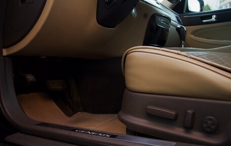 Hyundai Genesis I рестайлинг, 2008 год, 700 000 рублей, 14 фотография