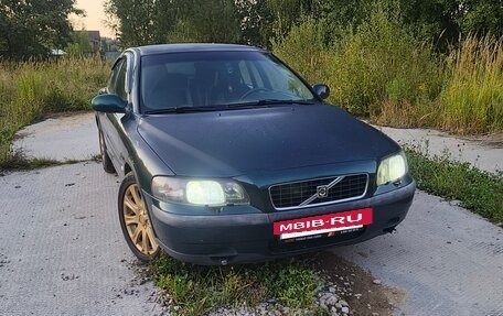 Volvo S60 III, 2001 год, 435 000 рублей, 3 фотография