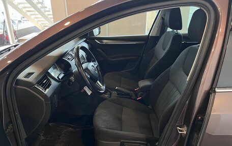 Skoda Octavia, 2018 год, 1 750 000 рублей, 16 фотография