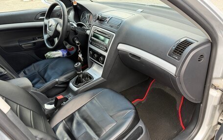 Skoda Octavia, 2011 год, 750 000 рублей, 5 фотография