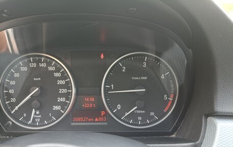 BMW 3 серия, 2009 год, 1 400 000 рублей, 12 фотография