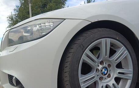 BMW 3 серия, 2009 год, 1 400 000 рублей, 24 фотография