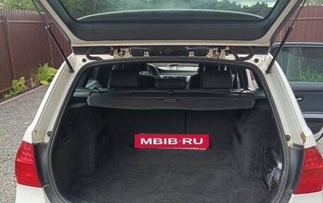 BMW 3 серия, 2009 год, 1 400 000 рублей, 21 фотография