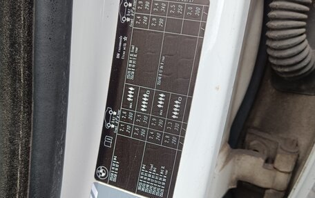 BMW 3 серия, 2009 год, 1 400 000 рублей, 26 фотография