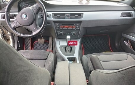 BMW 3 серия, 2009 год, 1 400 000 рублей, 29 фотография