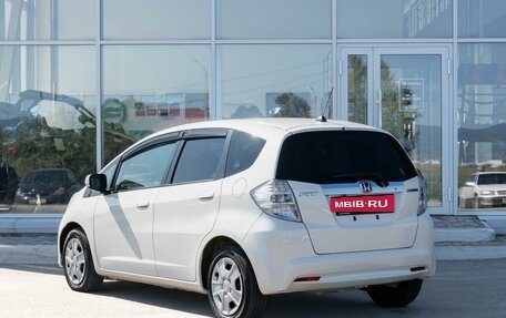 Honda Fit III, 2011 год, 817 000 рублей, 2 фотография