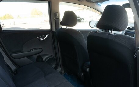 Honda Fit III, 2011 год, 817 000 рублей, 16 фотография
