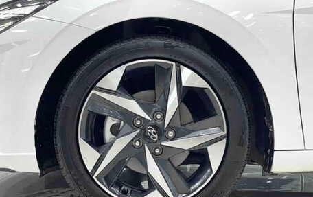 Hyundai Elantra, 2022 год, 1 330 000 рублей, 15 фотография
