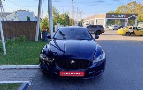 Jaguar XJ IV (X351), 2013 год, 2 350 000 рублей, 2 фотография