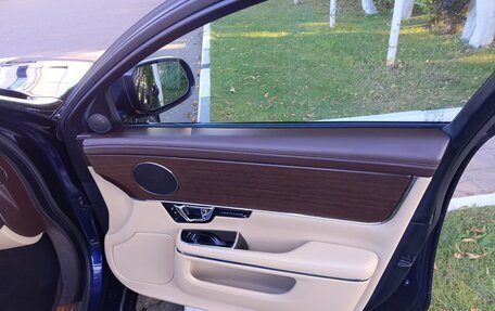 Jaguar XJ IV (X351), 2013 год, 2 350 000 рублей, 20 фотография