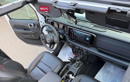 Jeep Wrangler, 2023 год, 7 100 000 рублей, 18 фотография