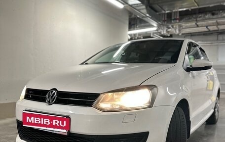 Volkswagen Polo VI (EU Market), 2014 год, 670 000 рублей, 4 фотография