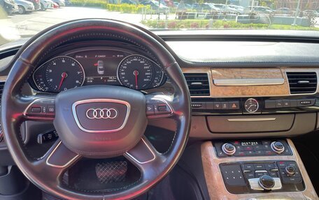 Audi A8, 2010 год, 1 219 999 рублей, 7 фотография