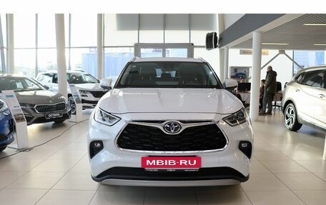 Toyota Highlander, 2026 год, 5 580 000 рублей, 2 фотография