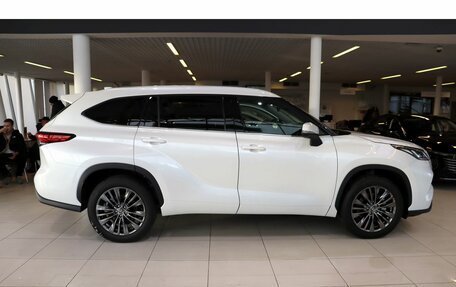 Toyota Highlander, 2026 год, 5 580 000 рублей, 7 фотография