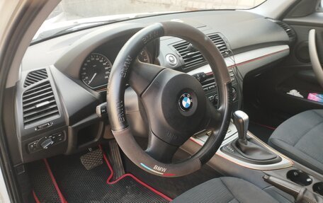 BMW 1 серия, 2010 год, 780 000 рублей, 10 фотография