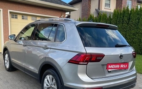 Volkswagen Tiguan II, 2020 год, 3 600 000 рублей, 4 фотография