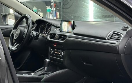 Mazda 6, 2016 год, 1 900 000 рублей, 30 фотография
