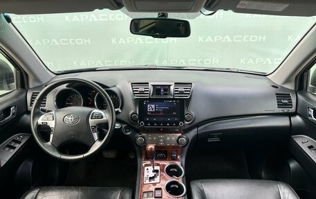 Toyota Highlander III, 2012 год, 2 233 000 рублей, 6 фотография