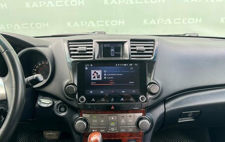 Toyota Highlander III, 2012 год, 2 233 000 рублей, 11 фотография