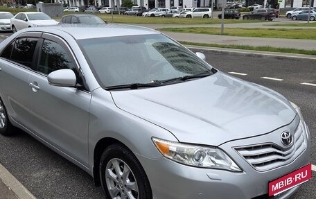 Toyota Camry, 2010 год, 1 380 000 рублей, 2 фотография
