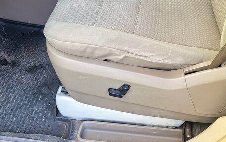 Chrysler Town & Country IV, 2007 год, 850 000 рублей, 11 фотография