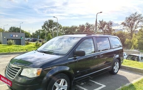 Chrysler Town & Country IV, 2007 год, 850 000 рублей, 4 фотография