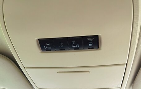 Chrysler Town & Country IV, 2007 год, 850 000 рублей, 14 фотография