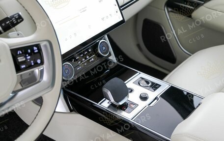 Land Rover Range Rover IV рестайлинг, 2022 год, 17 150 000 рублей, 11 фотография