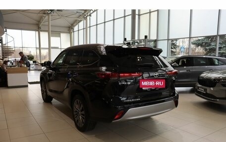 Toyota Highlander, 2026 год, 5 670 000 рублей, 6 фотография