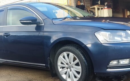 Volkswagen Passat B7, 2011 год, 950 000 рублей, 3 фотография