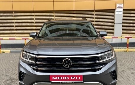 Volkswagen Atlas I, 2023 год, 4 550 000 рублей, 3 фотография