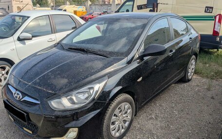Hyundai Solaris II рестайлинг, 2014 год, 724 000 рублей, 2 фотография