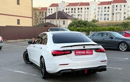 Mercedes-Benz E-Класс, 2021 год, 6 500 000 рублей, 4 фотография
