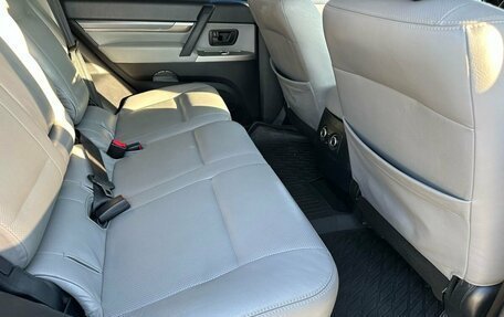 Mitsubishi Pajero IV, 2012 год, 1 790 000 рублей, 30 фотография