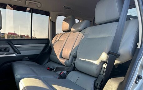 Mitsubishi Pajero IV, 2012 год, 1 790 000 рублей, 24 фотография
