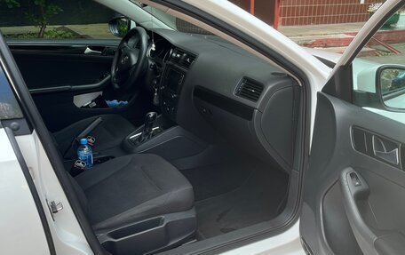 Volkswagen Jetta VI, 2015 год, 665 000 рублей, 9 фотография