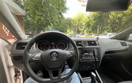 Volkswagen Jetta VI, 2015 год, 665 000 рублей, 10 фотография
