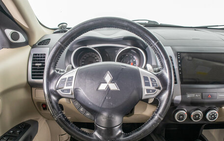 Mitsubishi Outlander III рестайлинг 3, 2007 год, 999 000 рублей, 15 фотография
