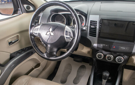 Mitsubishi Outlander III рестайлинг 3, 2007 год, 999 000 рублей, 18 фотография
