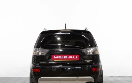 Mitsubishi Outlander III рестайлинг 3, 2007 год, 999 000 рублей, 6 фотография
