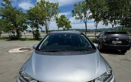 Honda Fit III, 2017 год, 1 050 000 рублей, 2 фотография